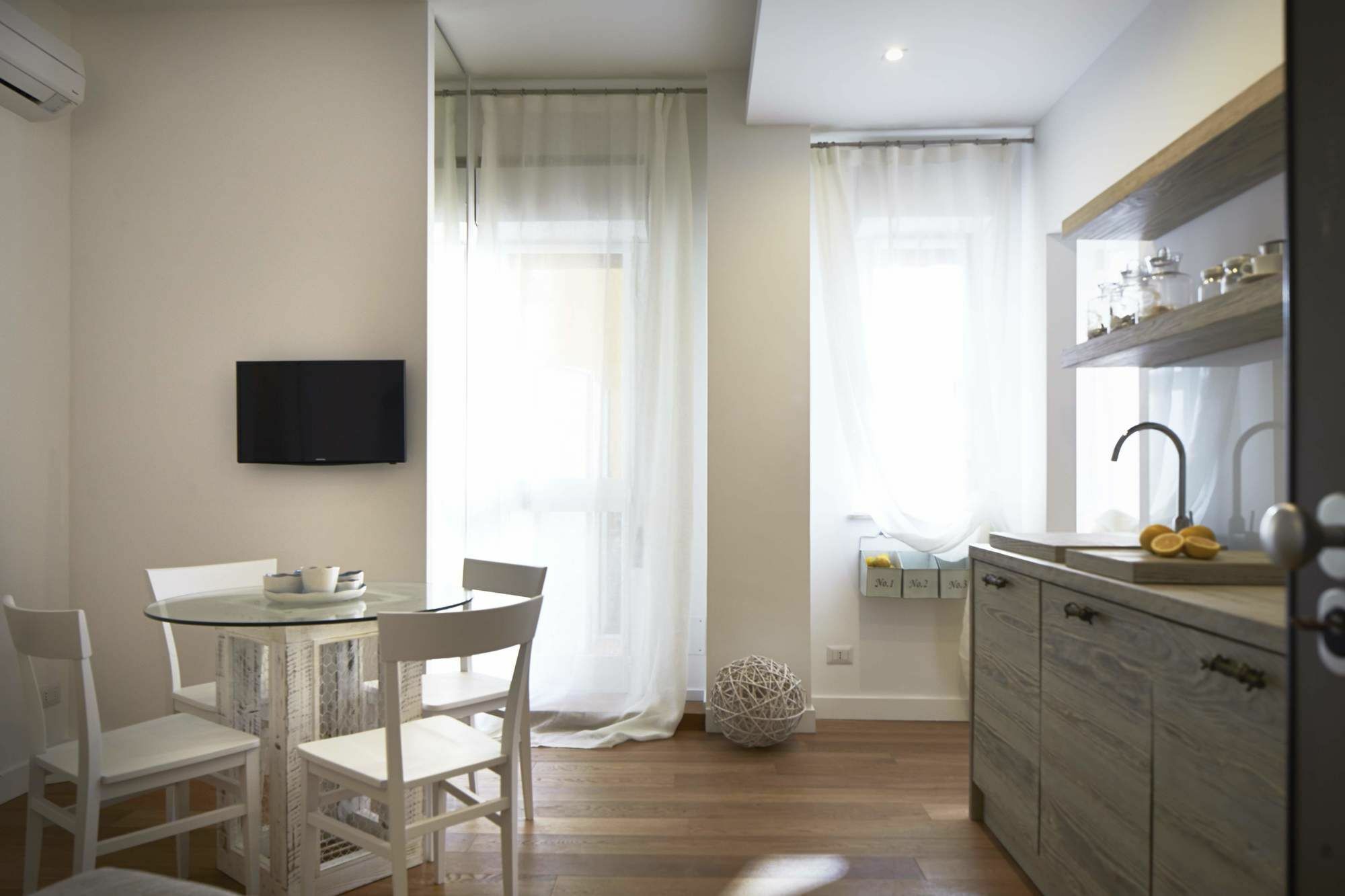 Ferrini Home - Suites Катания Екстериор снимка